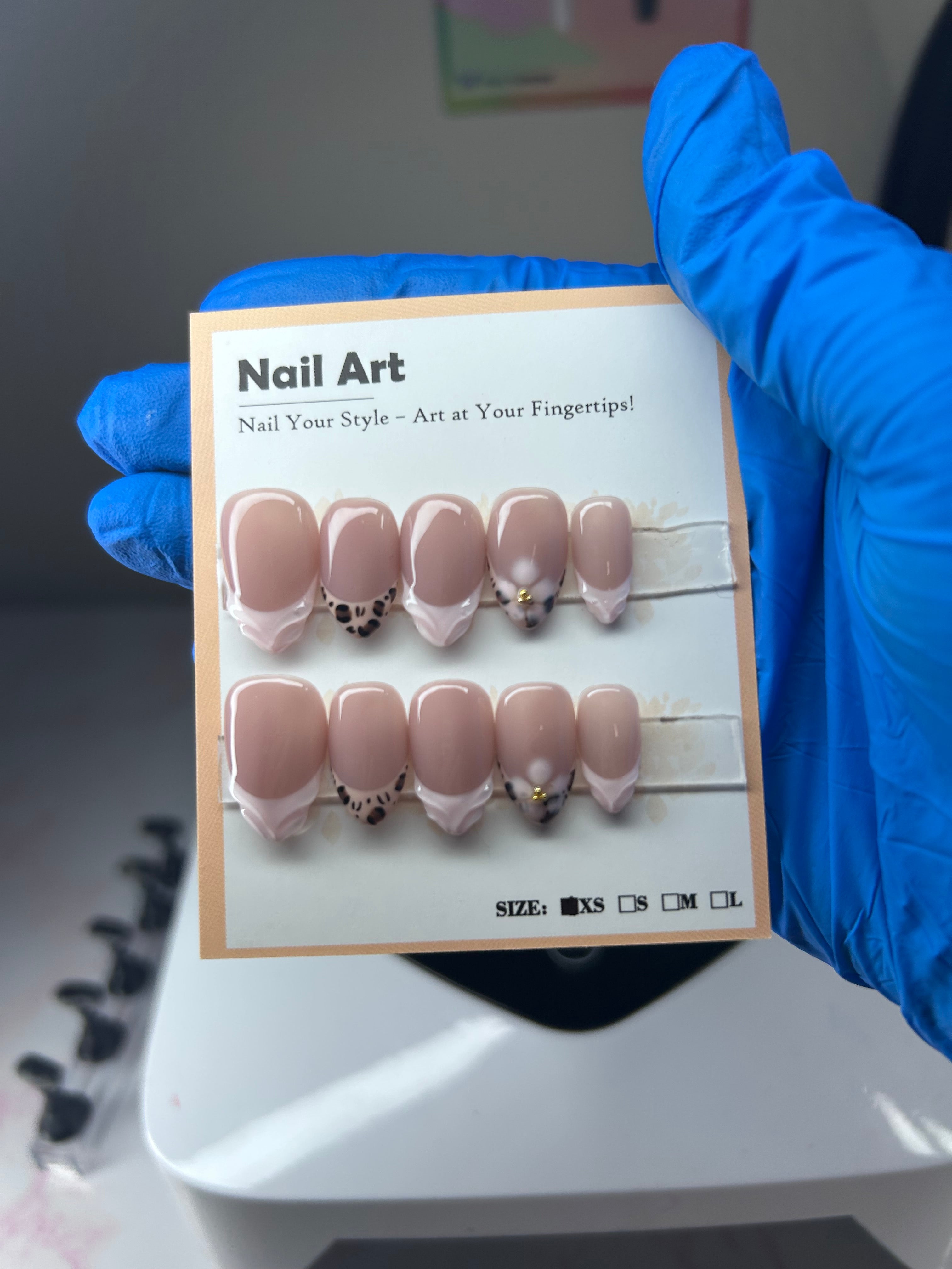 Pink & chetta French tip press on